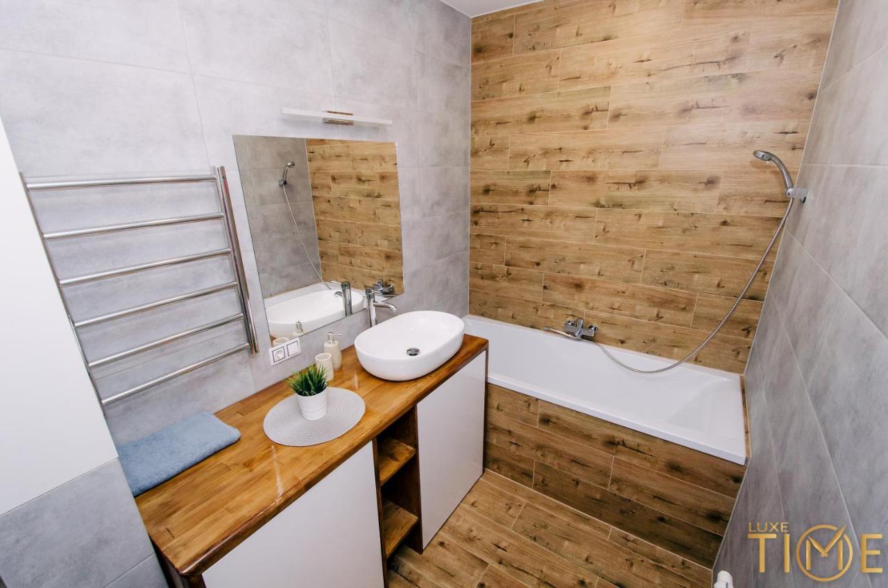 Bright Apartment 9Th Floor Lxt By กรอดโน ภายนอก รูปภาพ